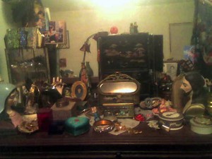crap-on-my-dresser crap-on-my-dresser